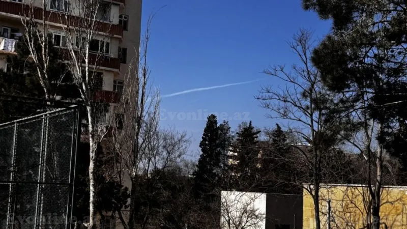 Satılır 2 otaqlı Mənzil Köhnə tikili 55 m² Massiv V - şəkil 4