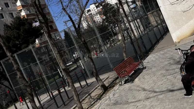 Satılır 2 otaqlı Mənzil Köhnə tikili 55 m² Massiv V - şəkil 9