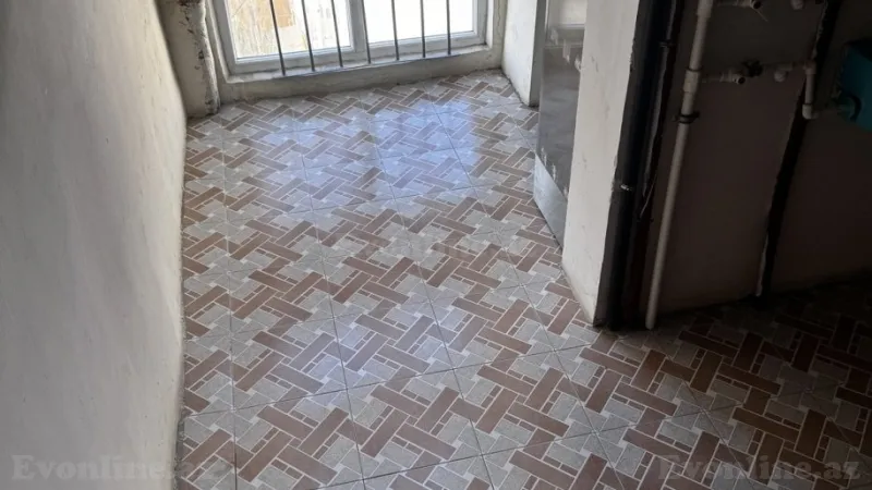 Satılır 2 otaqlı Mənzil Köhnə tikili 55 m² Massiv V - şəkil 14