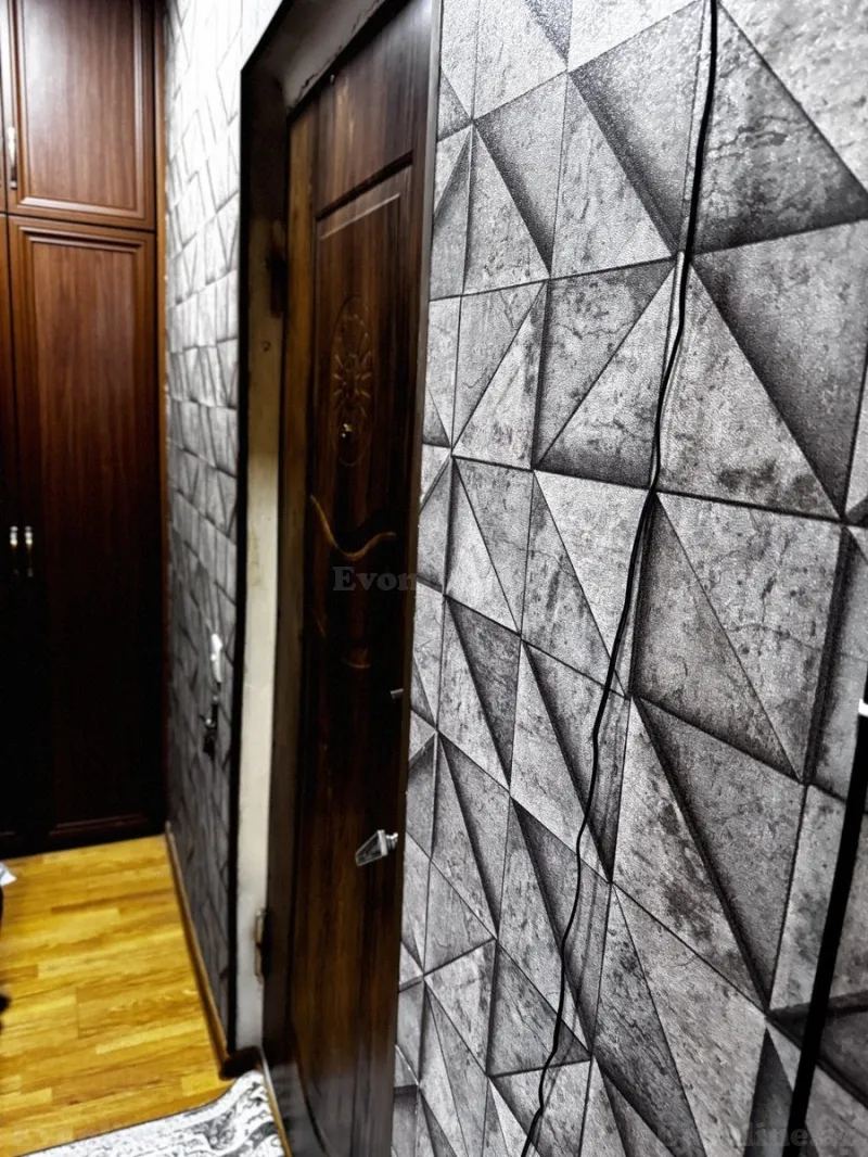 Satılır 2 otaqlı Mənzil Köhnə tikili 55 m² Massiv V - şəkil 23