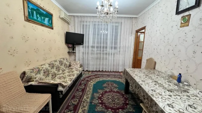 Satılır 2 otaqlı Mənzil Köhnə tikili 42 m² 7-ci mikrorayon
