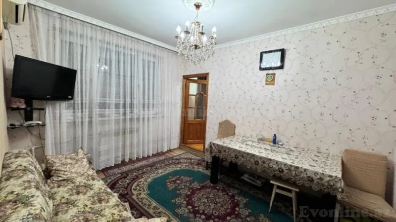 Satılır 2 otaqlı Mənzil Köhnə tikili 42 m² 7-ci mikrorayon - şəkil 2