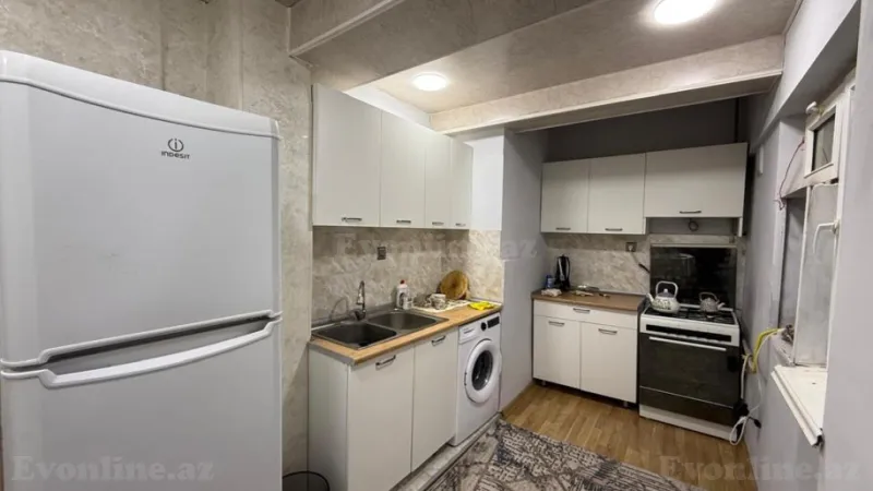 Kirayə verilir 2 otaqlı Mənzil Köhnə tikili 75 m² Nərimanov r. - şəkil 5