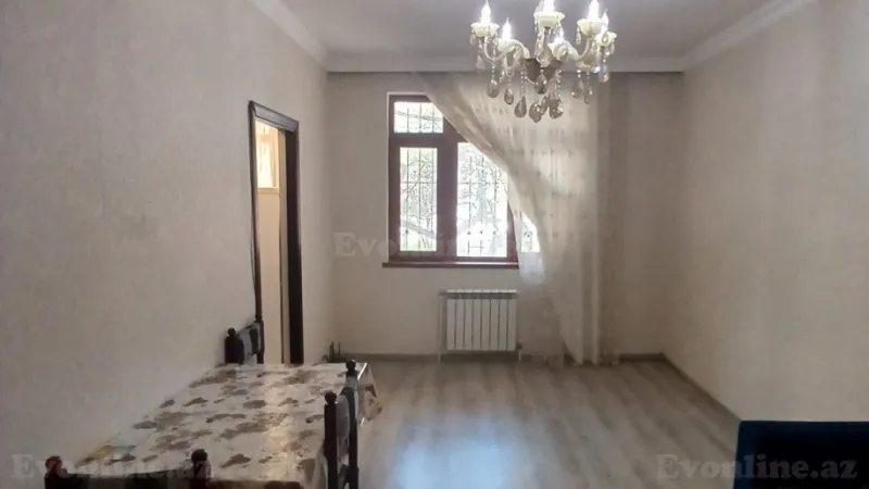 Kirayə verilir 2 otaqlı Mənzil Köhnə tikili 50 m² 3-cü mikrorayon
