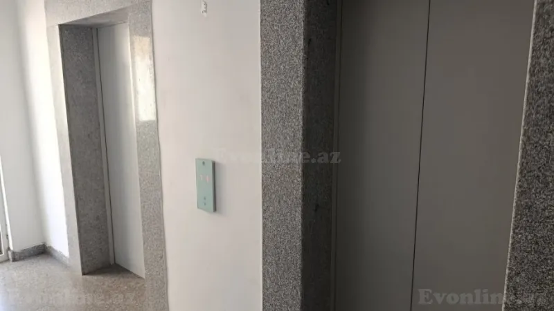 Satılır 2 otaqlı Mənzil Yeni tikili 85 m² Xalqlar Dostluğu m. - şəkil 2