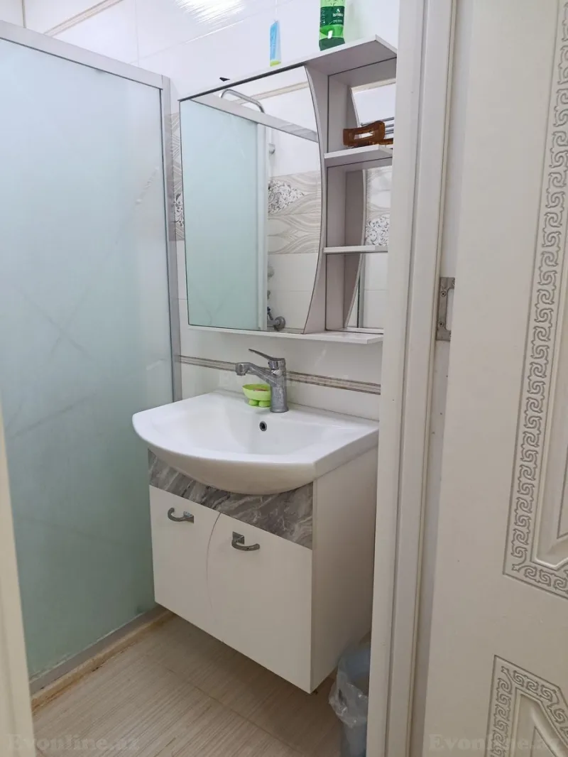 Satılır 2 otaqlı Mənzil Yeni tikili 85 m² Xalqlar Dostluğu m. - şəkil 6