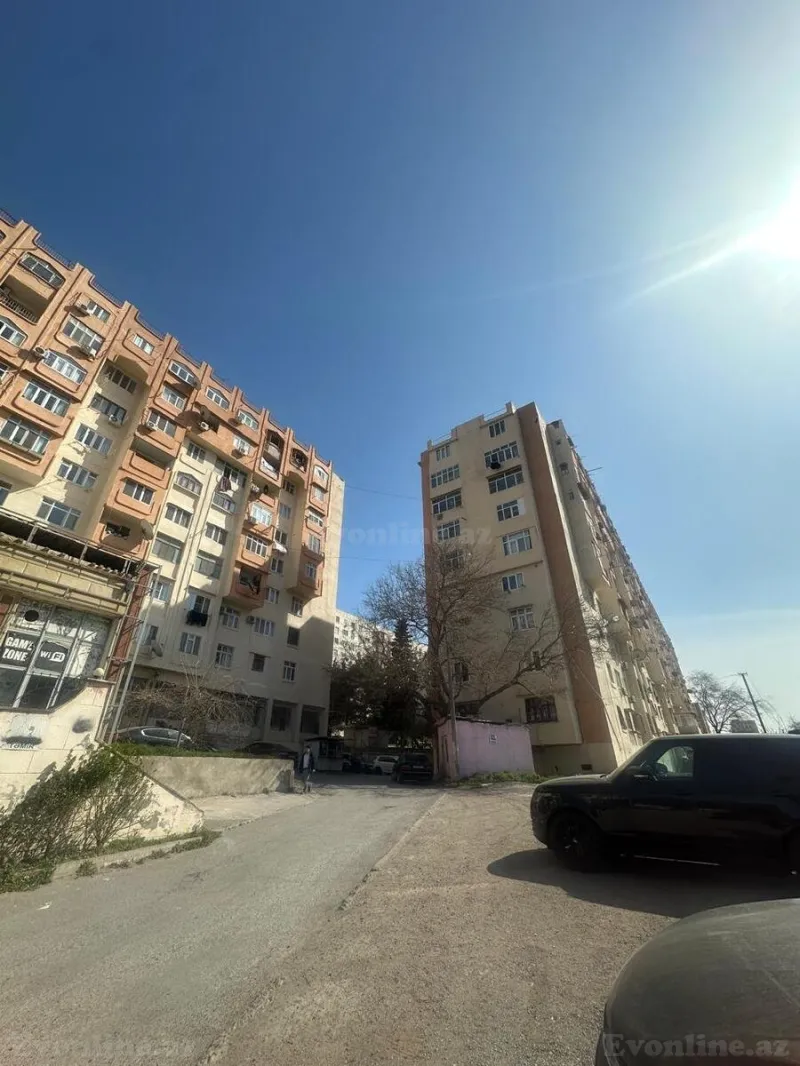 Satılır 3 otaqlı Mənzil Köhnə tikili 80 m² Suraxanı r.