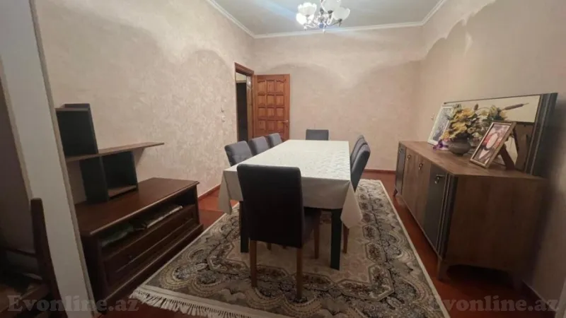 Satılır 4 otaqlı Mənzil Köhnə tikili 100 m² Qaraçuxur - şəkil 3