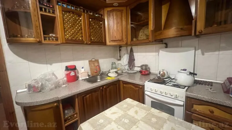 Satılır 4 otaqlı Mənzil Köhnə tikili 100 m² Qaraçuxur - şəkil 12