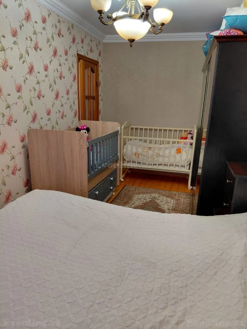 Satılır 4 otaqlı Mənzil Köhnə tikili 100 m² Həzi Aslanov - şəkil 4