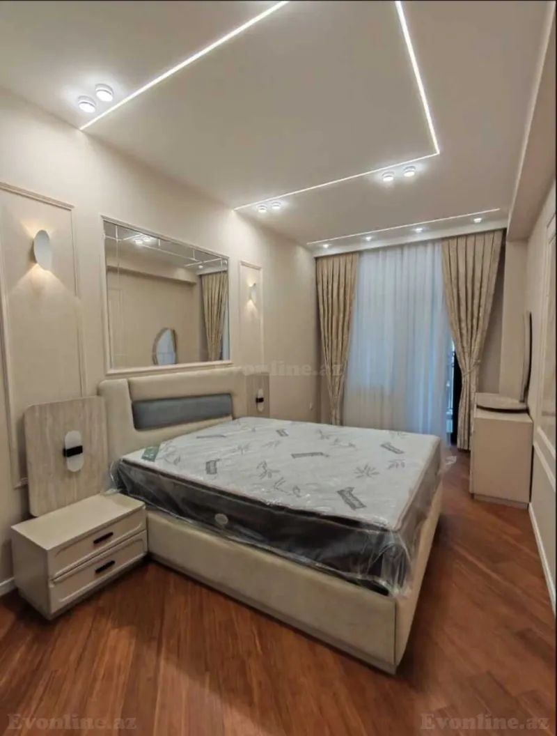 Satılır 2 otaqlı Mənzil Yeni tikili 70 m² 28 May m. - şəkil 4