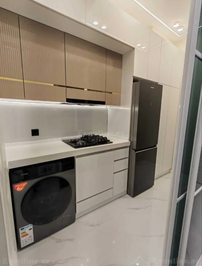 Satılır 2 otaqlı Mənzil Yeni tikili 70 m² 28 May m. - şəkil 6