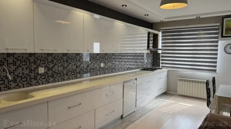 Kirayə verilir 3 otaqlı Mənzil Yeni tikili 130 m² Nəriman Nərimanov m. - şəkil 4