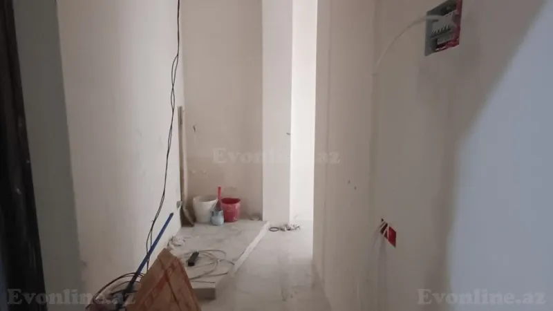 Kirayə verilir 2 otaqlı Mənzil Yeni tikili 50 m² 28 May m. - şəkil 2