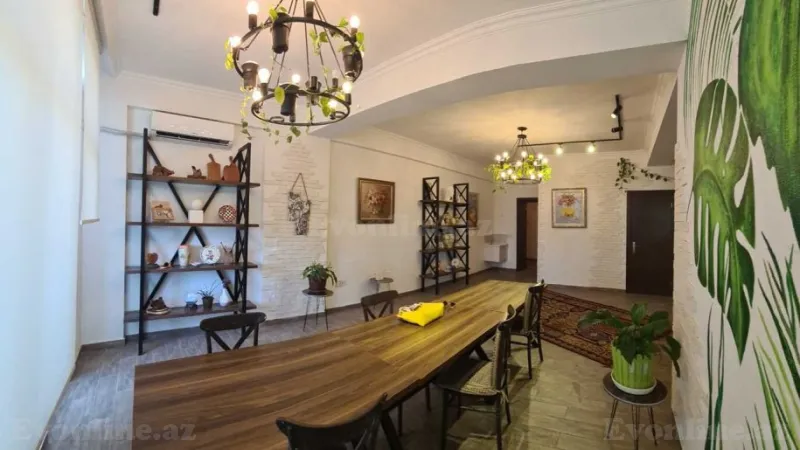 Bakı, Səbail r., Badamdarda 4 otaqlı ofis kirayə verilir