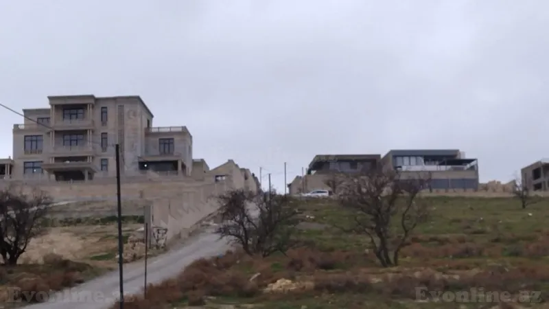 Bakı, Abşeron r., Masazırda torpaq satılır