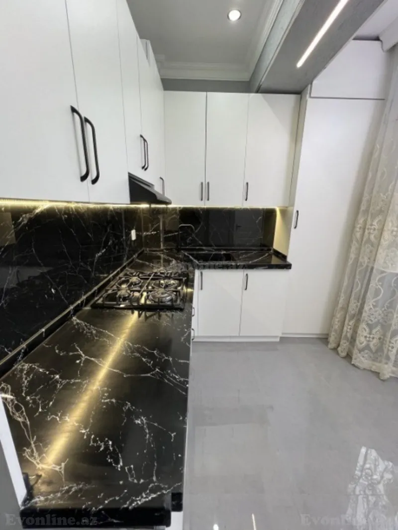 Satılır 2 otaqlı Mənzil Yeni tikili 65 m² İnşaatçılar m. - şəkil 6