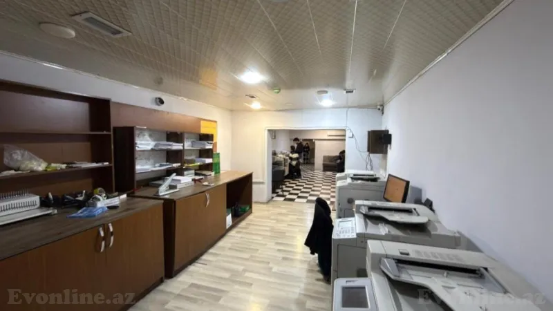 Bakı, Yasamal r., Elmlər Akademiyası m.da obyekt satılır