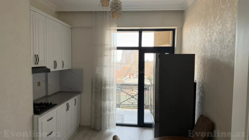 Kirayə verilir 2 otaqlı Mənzil Yeni tikili 70 m² Səbail r. - şəkil 2