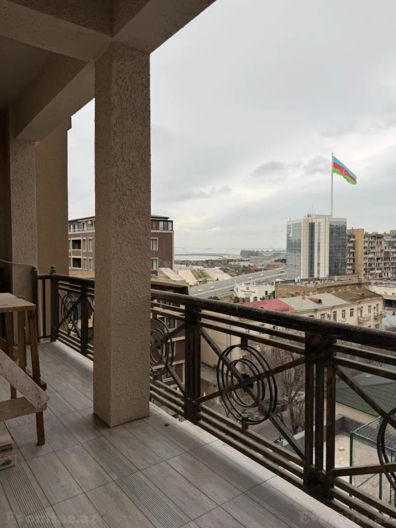 Kirayə verilir 2 otaqlı Mənzil Yeni tikili 70 m² Səbail r. - şəkil 11