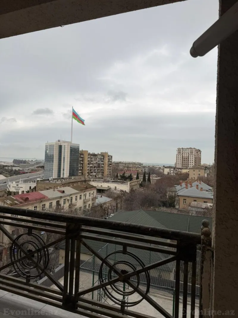 Kirayə verilir 2 otaqlı Mənzil Yeni tikili 70 m² Səbail r. - şəkil 12