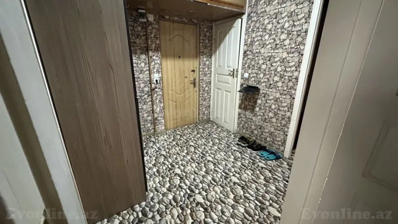 Kirayə verilir 3 otaqlı Mənzil Köhnə tikili 70 m² 4-cü mikrorayon - şəkil 3