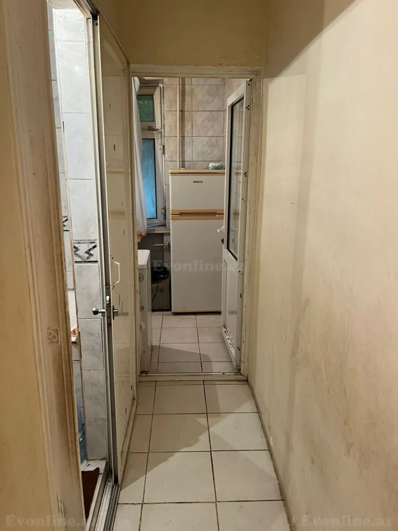 Kirayə verilir 2 otaqlı Mənzil Köhnə tikili 60 m² Neftçilər m. - şəkil 4