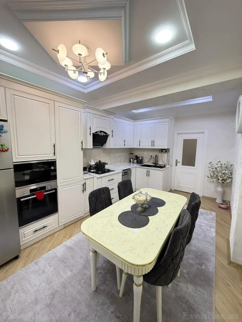 Satılır 3 otaqlı Mənzil Yeni tikili 130 m² Yeni Yasamal - şəkil 6