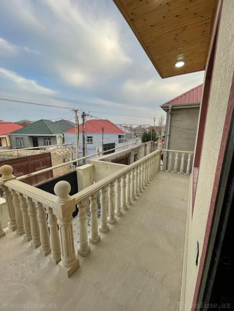 6 otaqlı Mənzil 200 m² Biləcəri Satılır