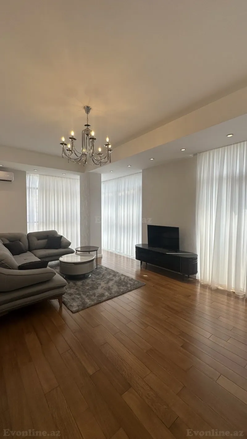 Kirayə verilir 2 otaqlı Mənzil Yeni tikili 77 m² Gənclik m. - şəkil 2