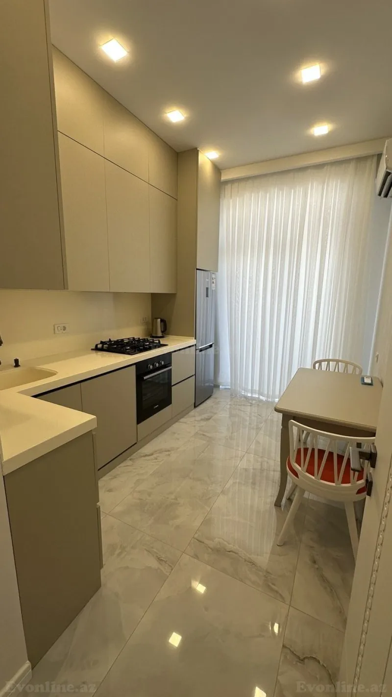 Kirayə verilir 2 otaqlı Mənzil Yeni tikili 77 m² Gənclik m. - şəkil 7