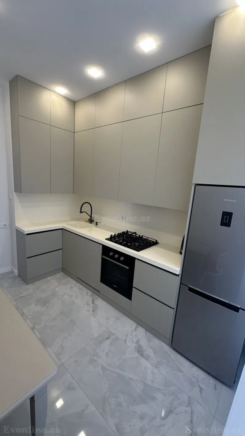 Kirayə verilir 2 otaqlı Mənzil Yeni tikili 77 m² Gənclik m. - şəkil 9