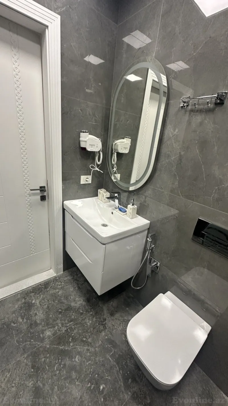 Kirayə verilir 2 otaqlı Mənzil Yeni tikili 77 m² Gənclik m. - şəkil 11