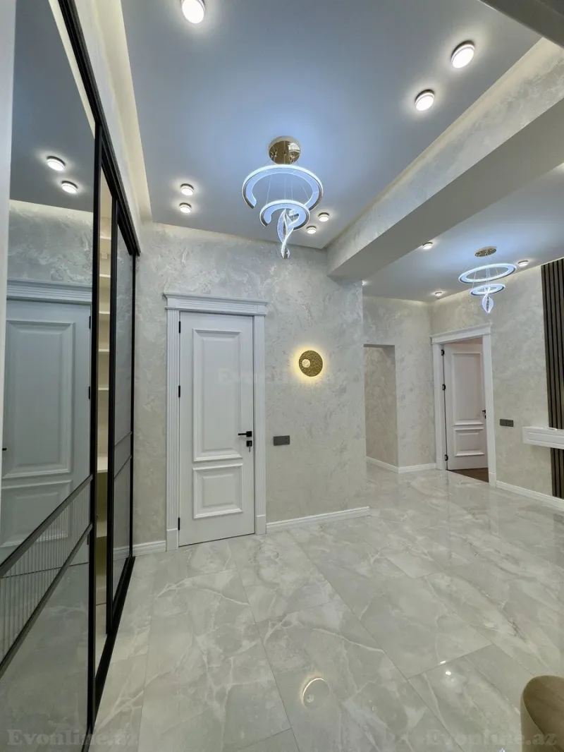 Satılır 3 otaqlı Mənzil Yeni tikili 140 m² Gənclik m. - şəkil 21