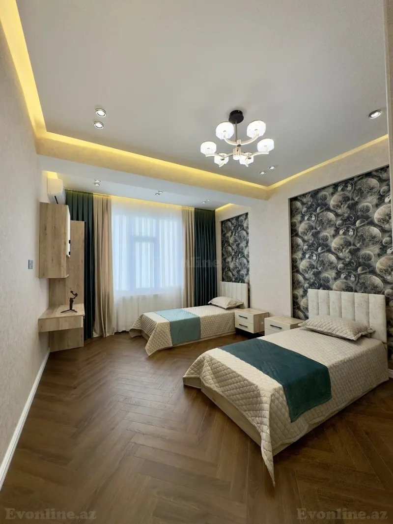 Satılır 3 otaqlı Mənzil Yeni tikili 140 m² Gənclik m. - şəkil 23