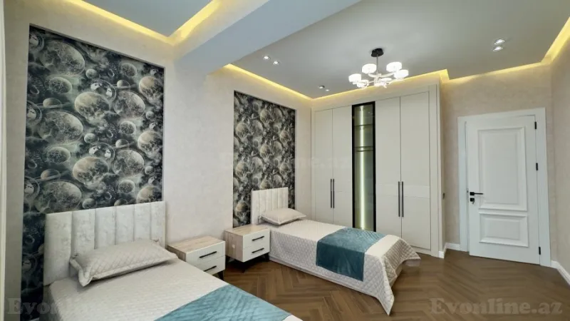 Satılır 3 otaqlı Mənzil Yeni tikili 140 m² Gənclik m. - şəkil 27