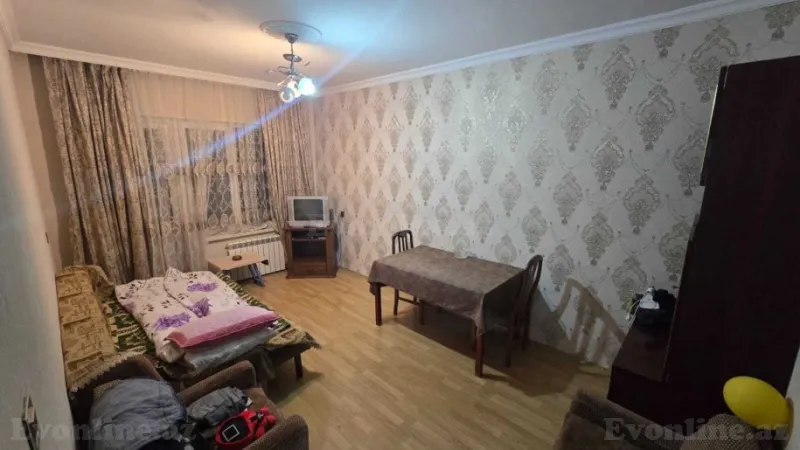 Kirayə verilir 2 otaqlı Mənzil Köhnə tikili 70 m² Həzi Aslanov m.