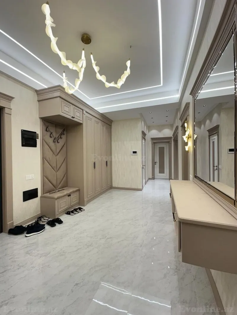 Satılır 4 otaqlı Mənzil Yeni tikili 200 m² 28 May m. - şəkil 14