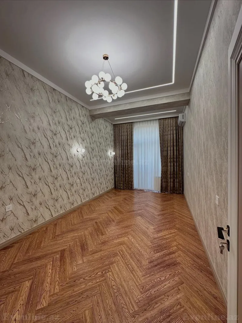 Satılır 4 otaqlı Mənzil Yeni tikili 200 m² 28 May m. - şəkil 15