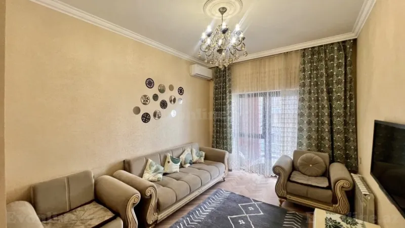 Satılır 2 otaqlı Mənzil Yeni tikili 50 m² 28 May m.