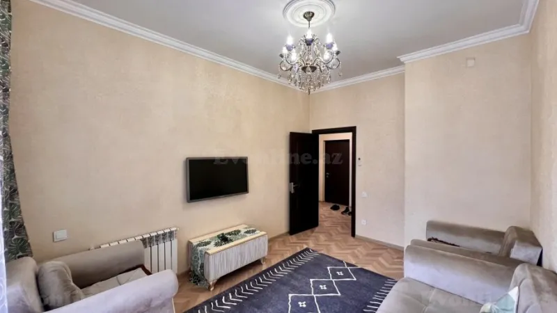 Satılır 2 otaqlı Mənzil Yeni tikili 50 m² 28 May m. - şəkil 2