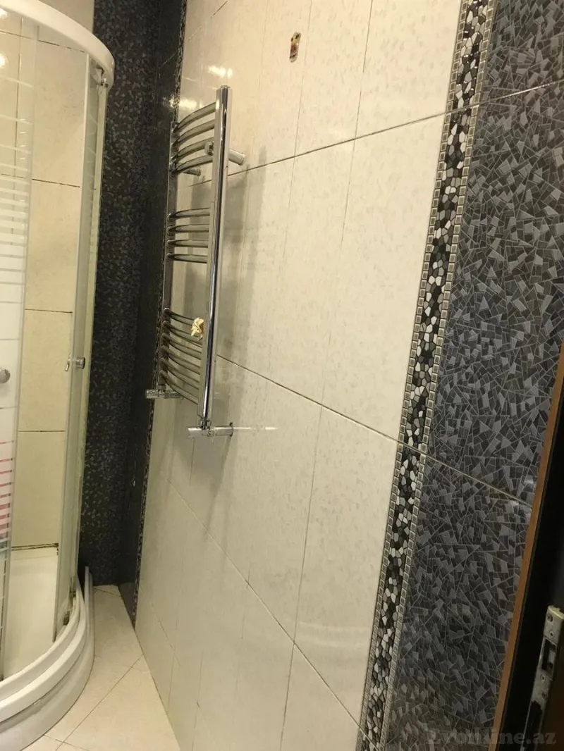 Kirayə verilir 5 otaqlı Mənzil Köhnə tikili 110 m² Nəriman Nərimanov m. - şəkil 13