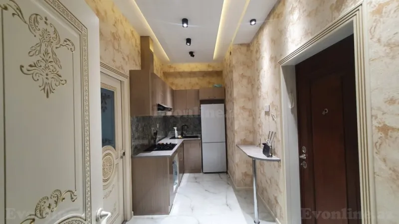 Kirayə verilir 2 otaqlı Mənzil Köhnə tikili 60 m² Yasamal