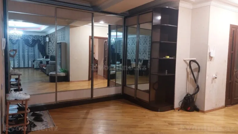 Kirayə verilir 3 otaqlı Mənzil Yeni tikili 150 m² Yeni Yasamal - şəkil 9