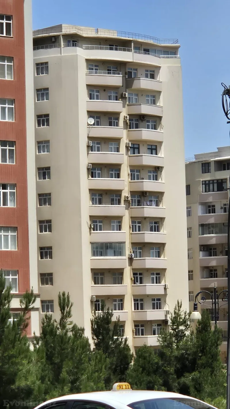Satılır 4 otaqlı Mənzil Yeni tikili 192 m² Gənclik m.