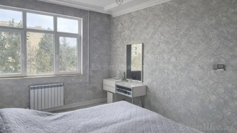 Satılır 3 otaqlı Mənzil Köhnə tikili 80 m² Azadlıq prospekti m. - şəkil 2