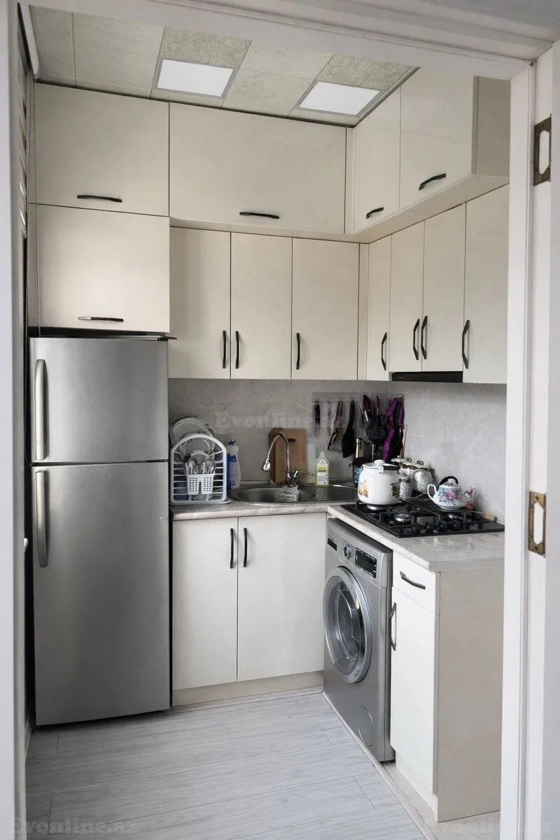 Satılır 3 otaqlı Mənzil Köhnə tikili 80 m² Azadlıq prospekti m. - şəkil 4