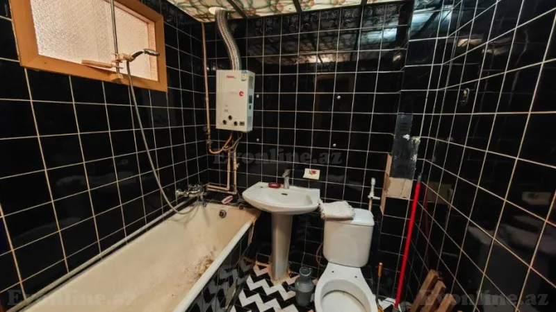 Satılır 1 otaqlı Mənzil Köhnə tikili 35 m² Nərimanov r. - şəkil 2