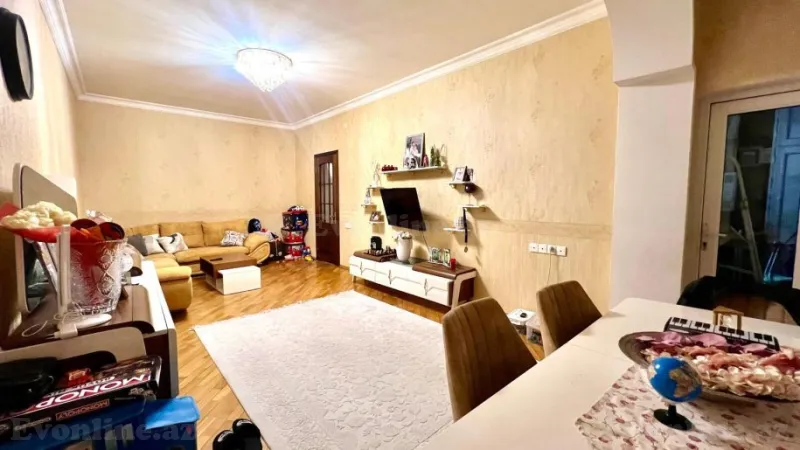 Satılır 2 otaqlı Mənzil Yeni tikili 95 m² 8 Noyabr m. - şəkil 2