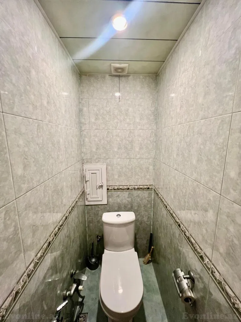 Satılır 2 otaqlı Mənzil Yeni tikili 95 m² 8 Noyabr m. - şəkil 10